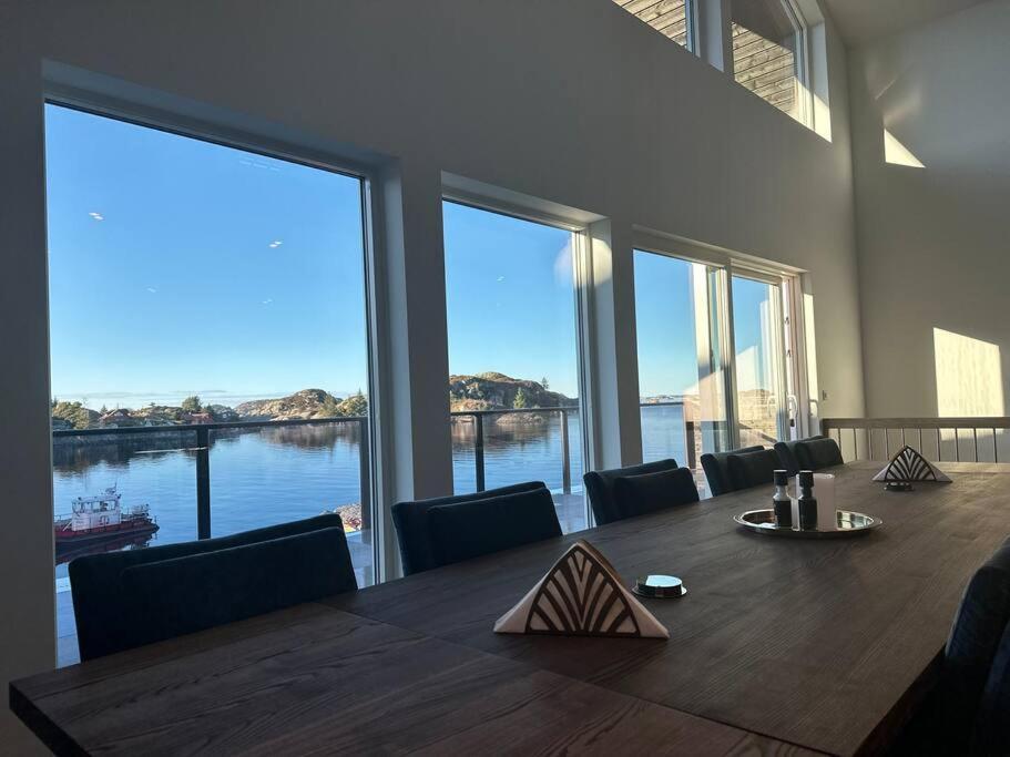 Eksklusiv Rorbu - Havblikk 1 - Batutleie Bekkjarvik Exterior foto