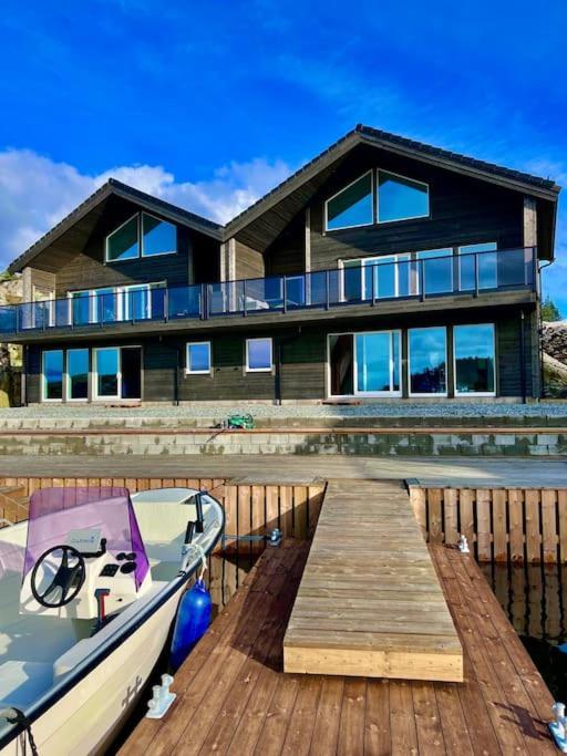 Eksklusiv Rorbu - Havblikk 1 - Batutleie Bekkjarvik Exterior foto