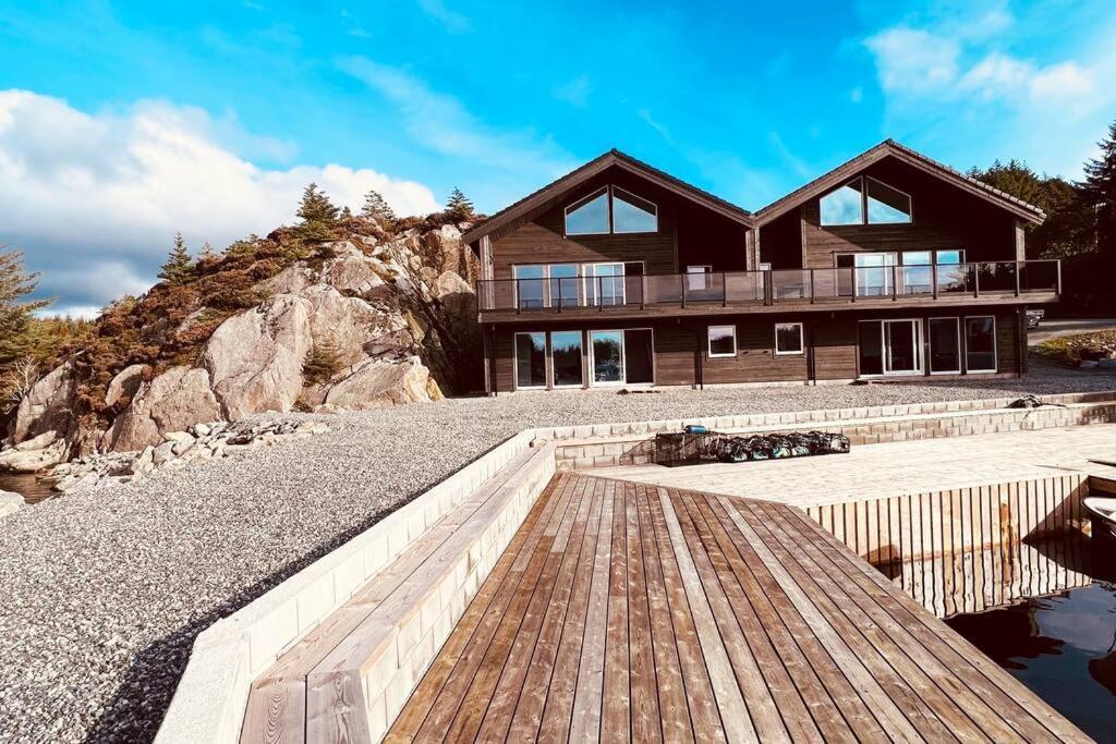 Eksklusiv Rorbu - Havblikk 1 - Batutleie Bekkjarvik Exterior foto